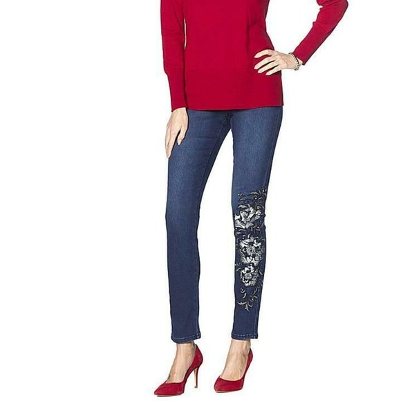 🔥HostPick🏆🔥 DG2 by Diane Gilman Virtual Stretch Skinny Jean - Picture 1 of 14